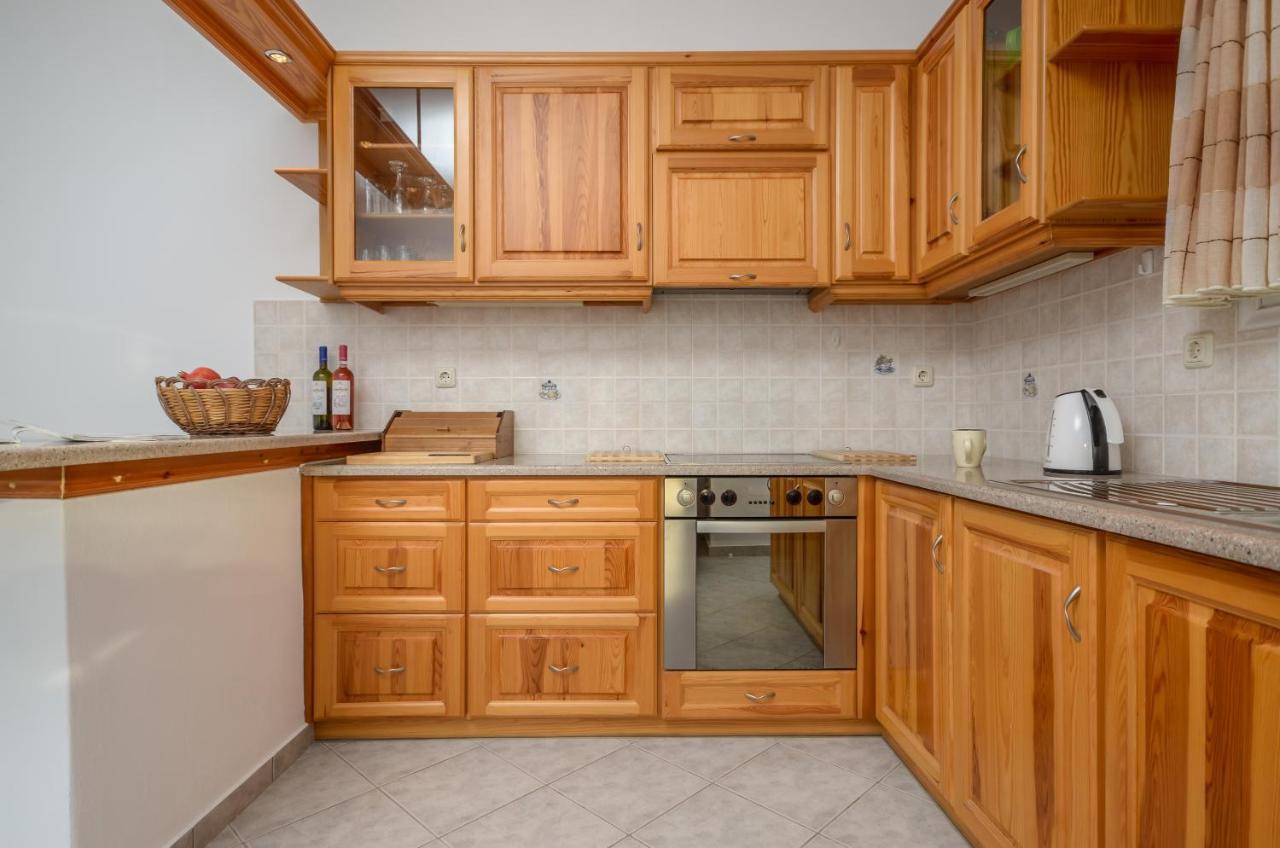 Bernie House Apartment Melanes Luaran gambar
